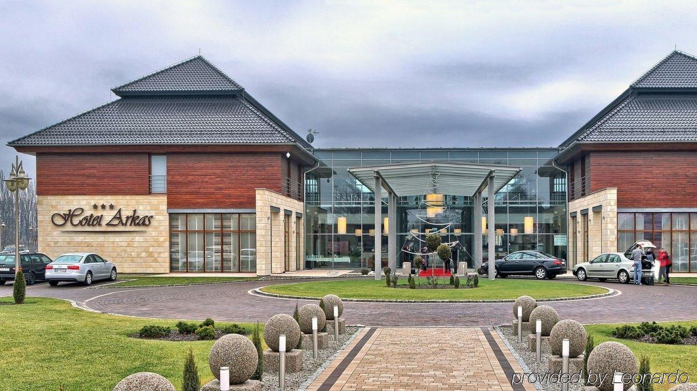 Hotel Arkas Prószków Buitenkant foto
